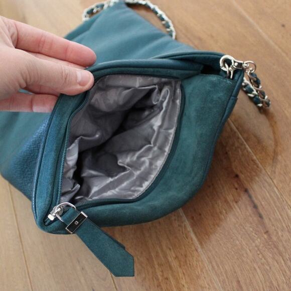 Kinta Leather Fold Over Green Shoulder Bag Purse Chain Gold Strap - Picture 3 of 10